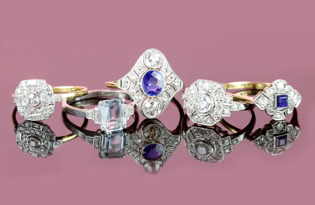 How to discover interesting facts about your art deco jewelry